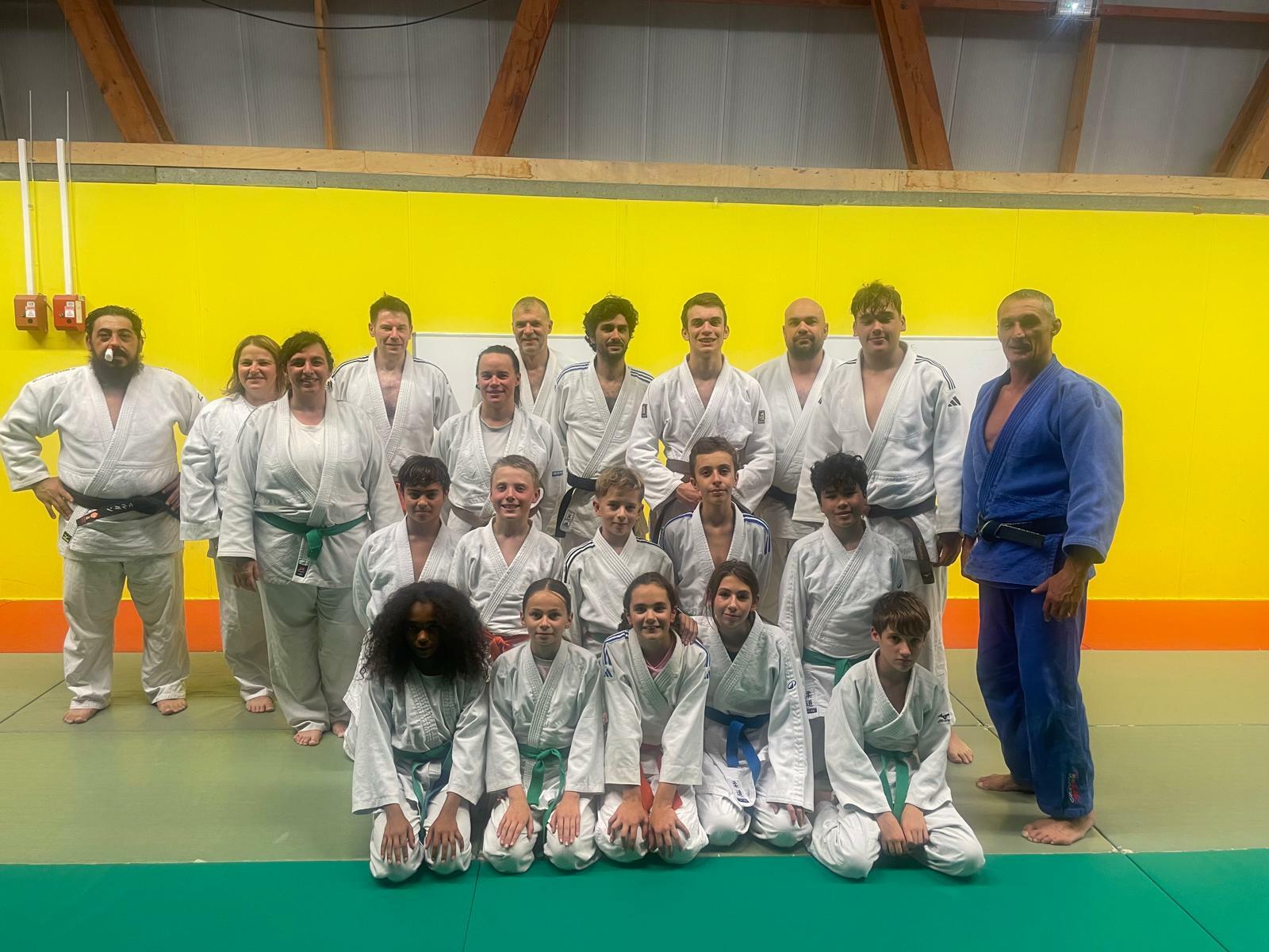 Entrainement avec un podium du championnat de France 2e division cadets